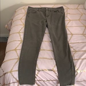 Olive Jegging